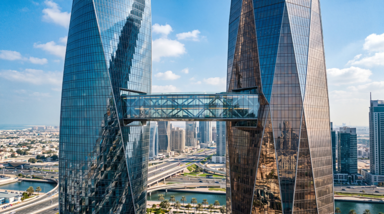 UAE Free Zone Dual Licence: Operating on the Mainland Without a Second Company