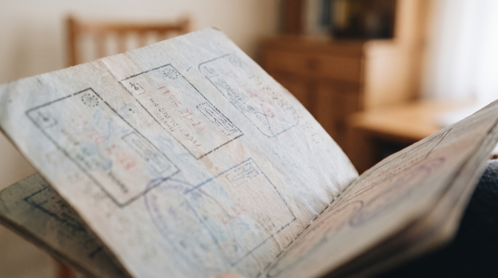 Off-plan property payment schedule and contract for UAE visa eligibility